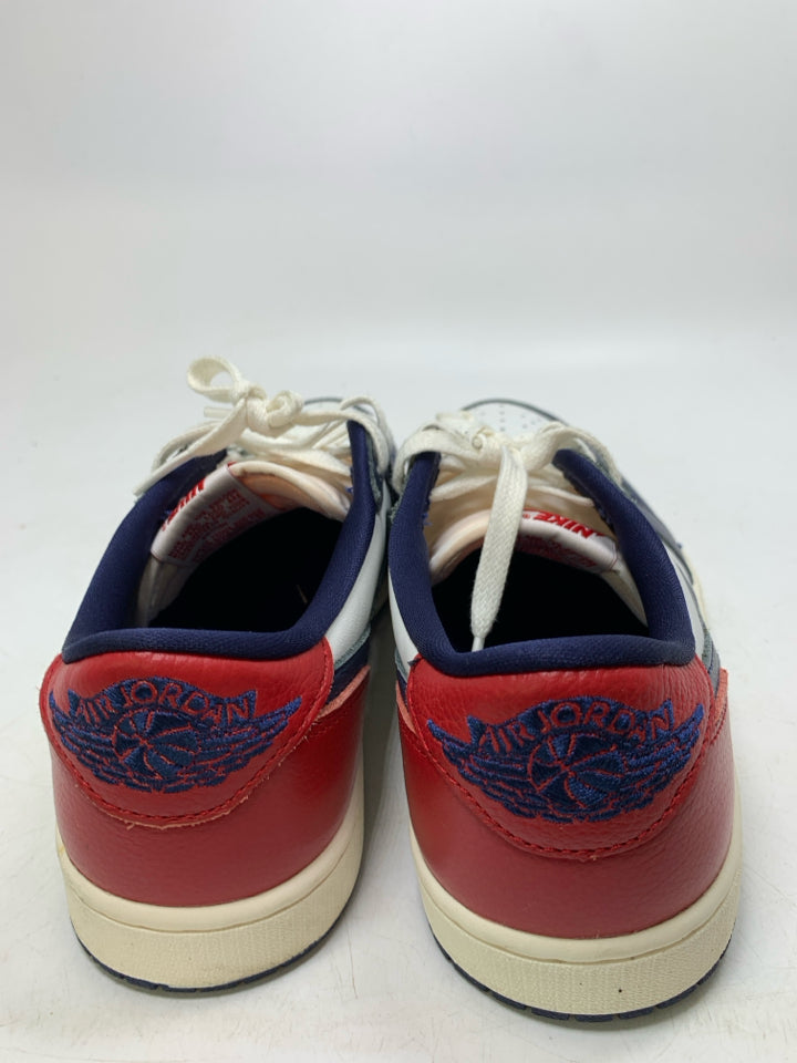 Air Jordans 1 Retro OG Low Howard University Sneakers