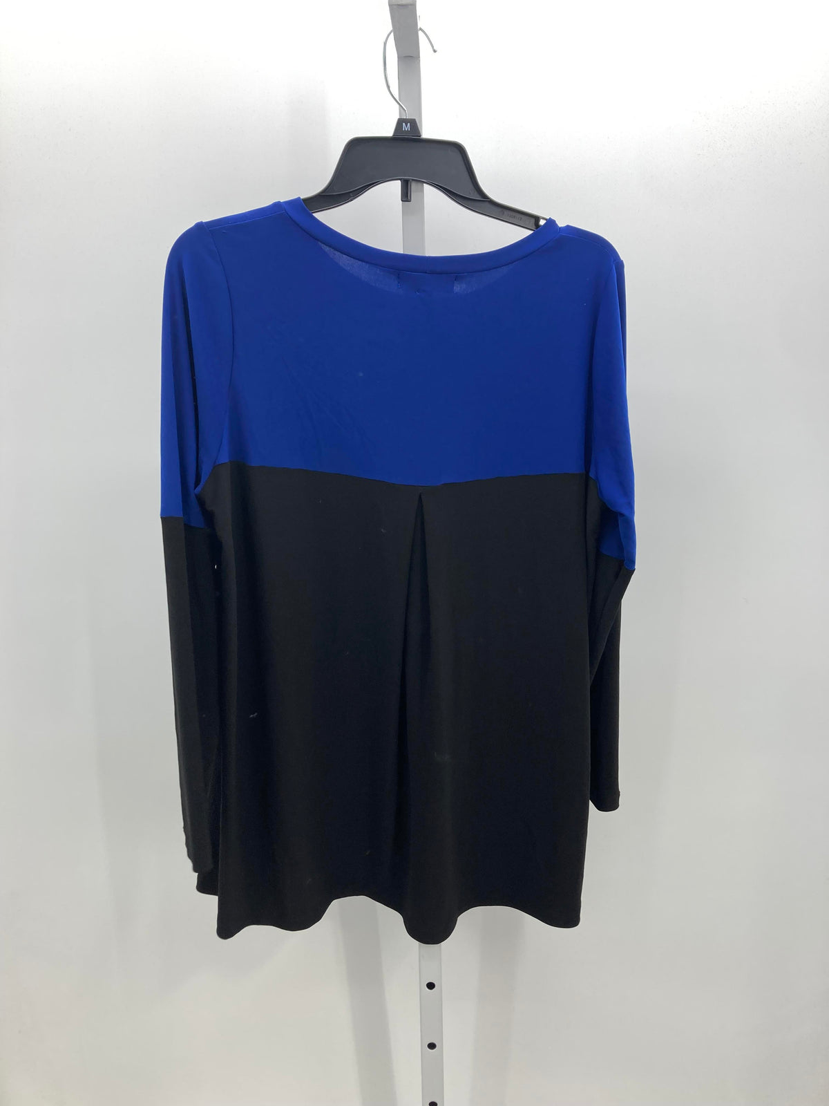 Size Medium Misses Long Sleeve Shirt