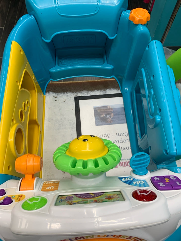 Laugh & Learn Crawl Around Car Activity Center