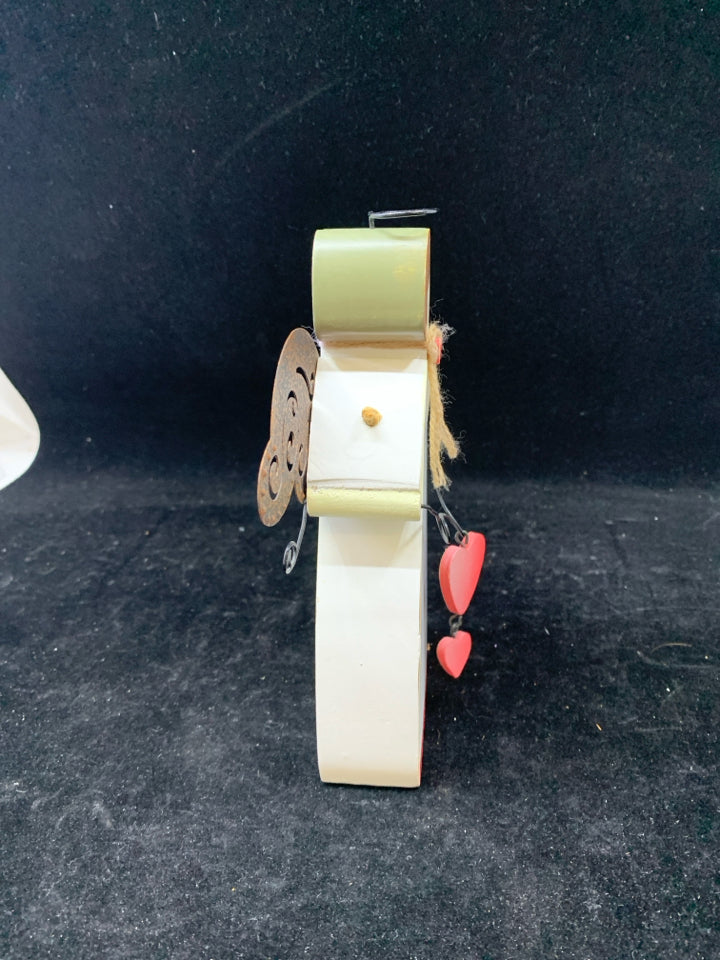 WOOD & METAL DECORATIVE ANGEL FIGURINE.