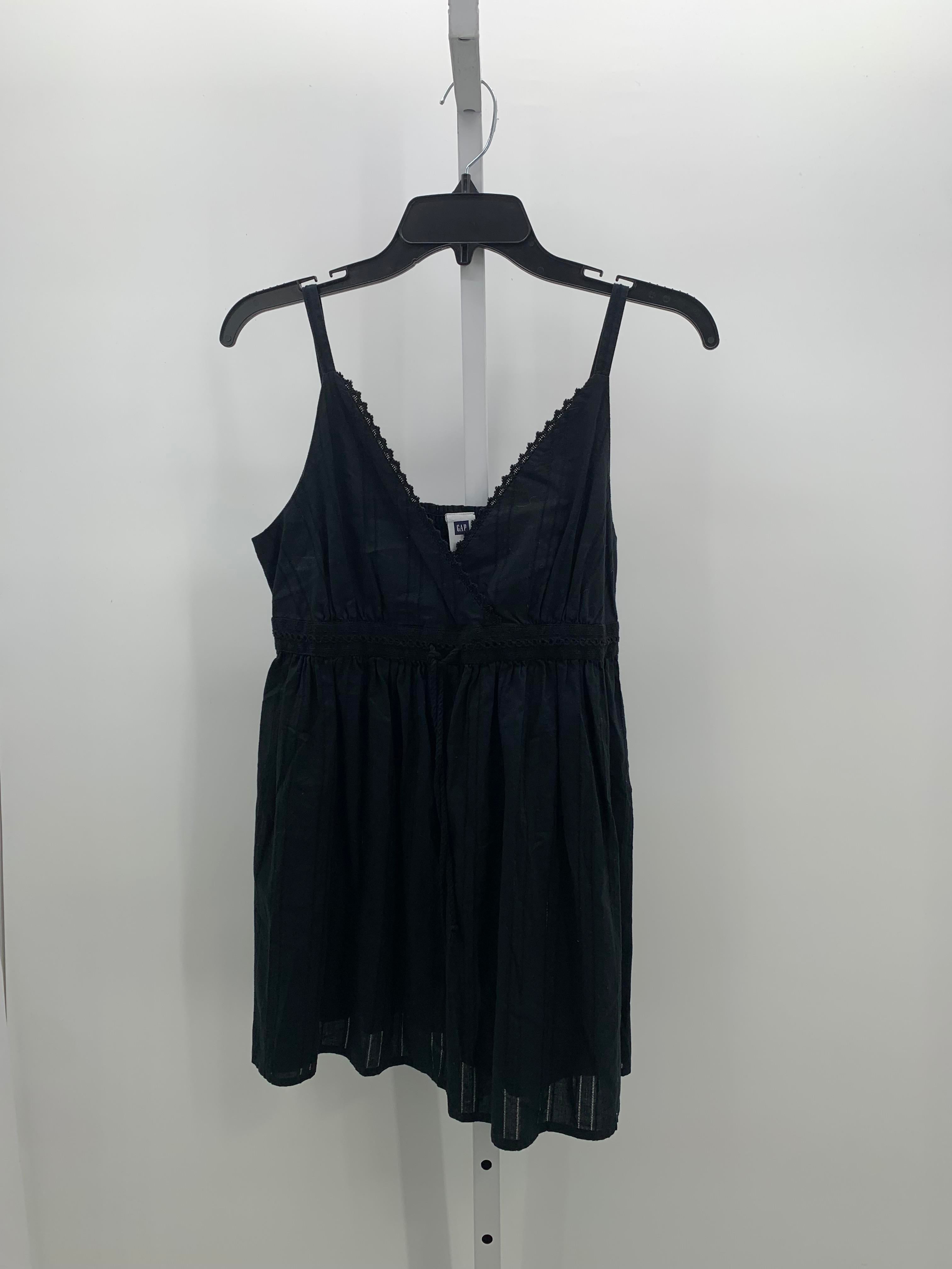 Gap Size Medium Misses Sleeveless Shirt
