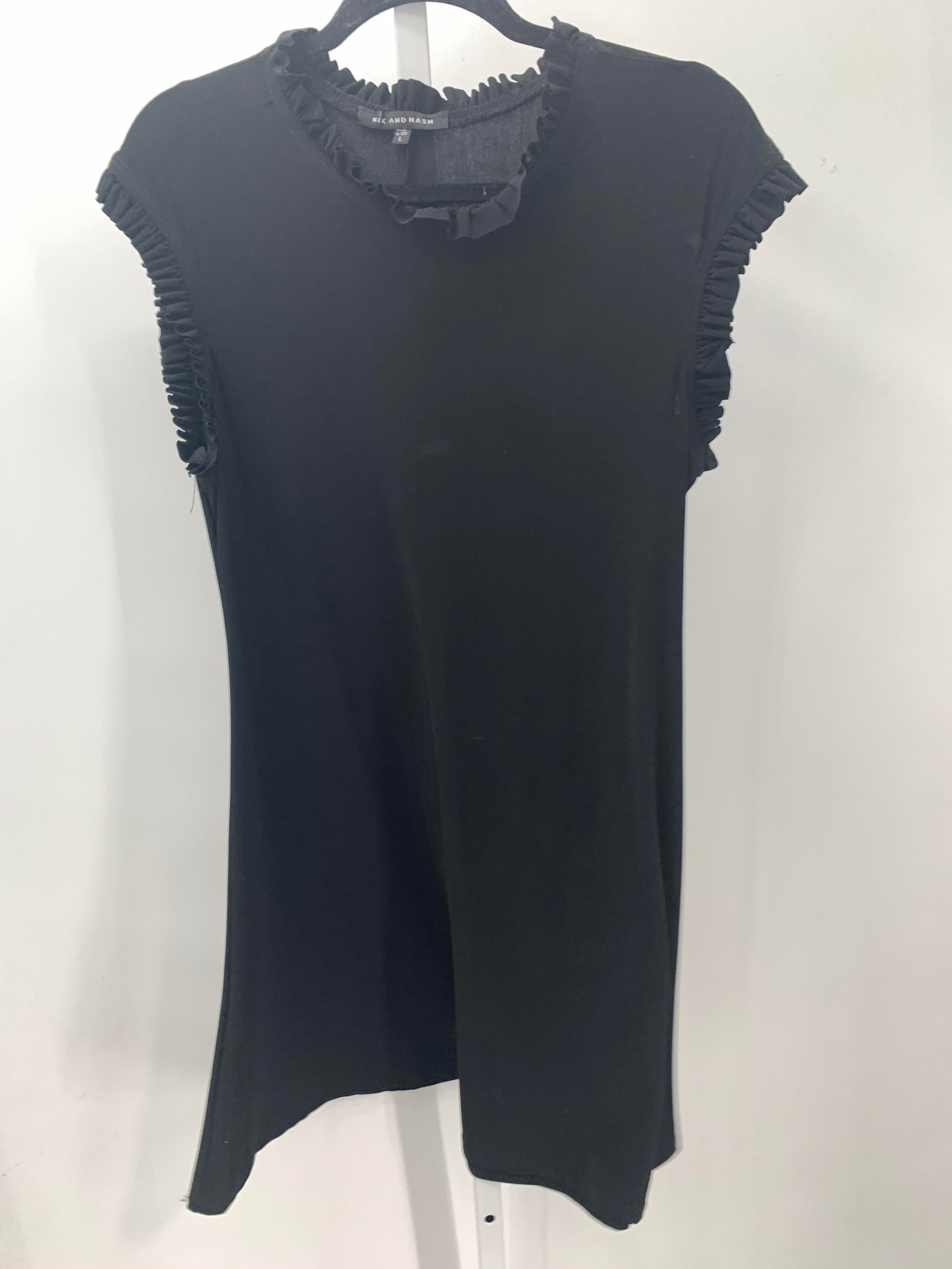 Size Large Misses Sleeveless Dress
