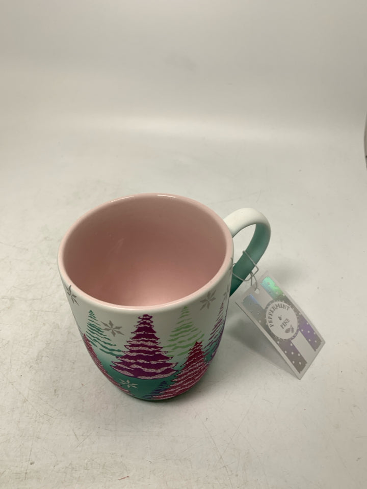 NWT PURPLE/PINK CHRISTMAS TREES W/ SNOWFLAKES MUG.