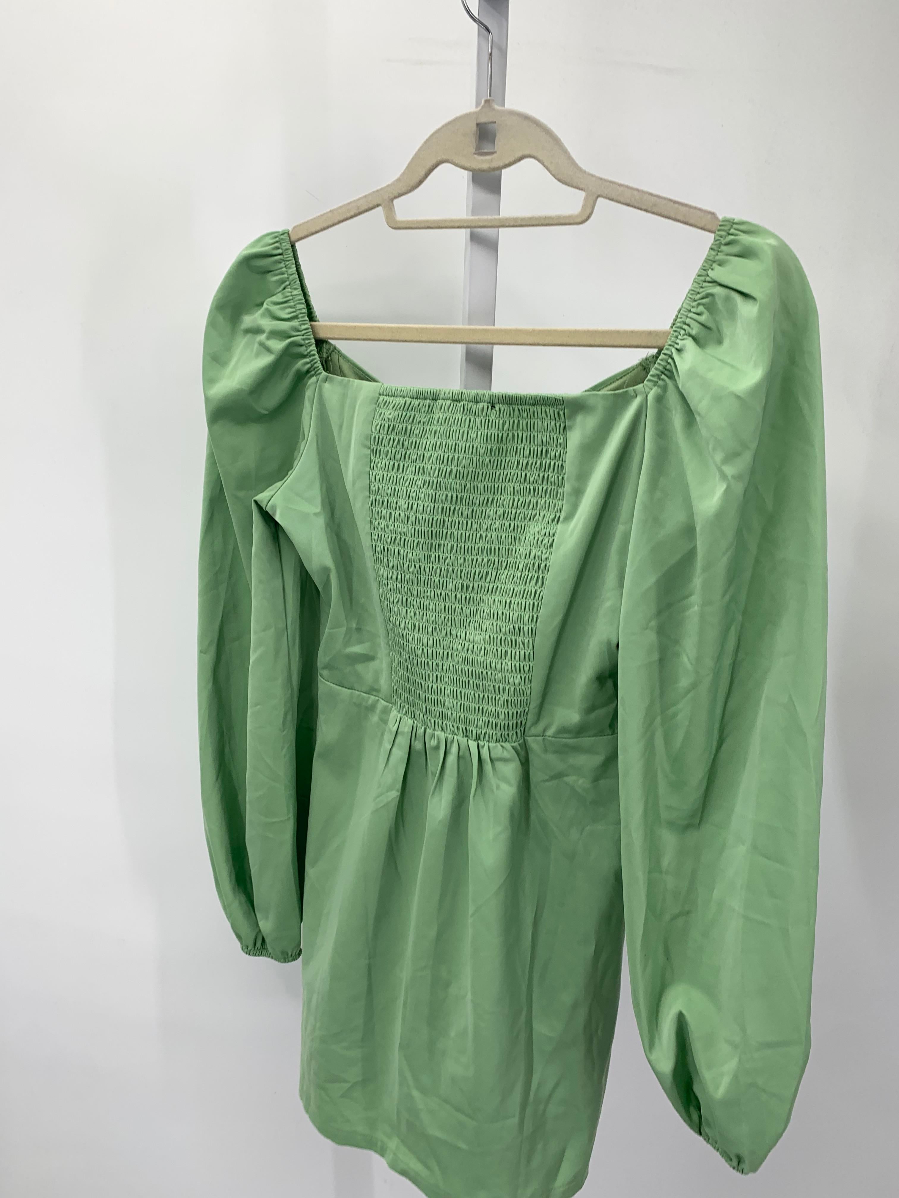 Kendall & Kylie Size X Small Juniors Long Sleeve Dress