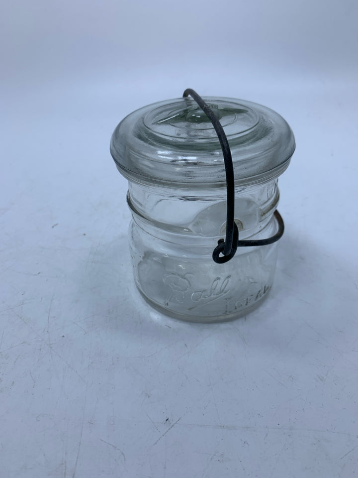 SMALL GLASS JAR WITH WIRE BAIL
