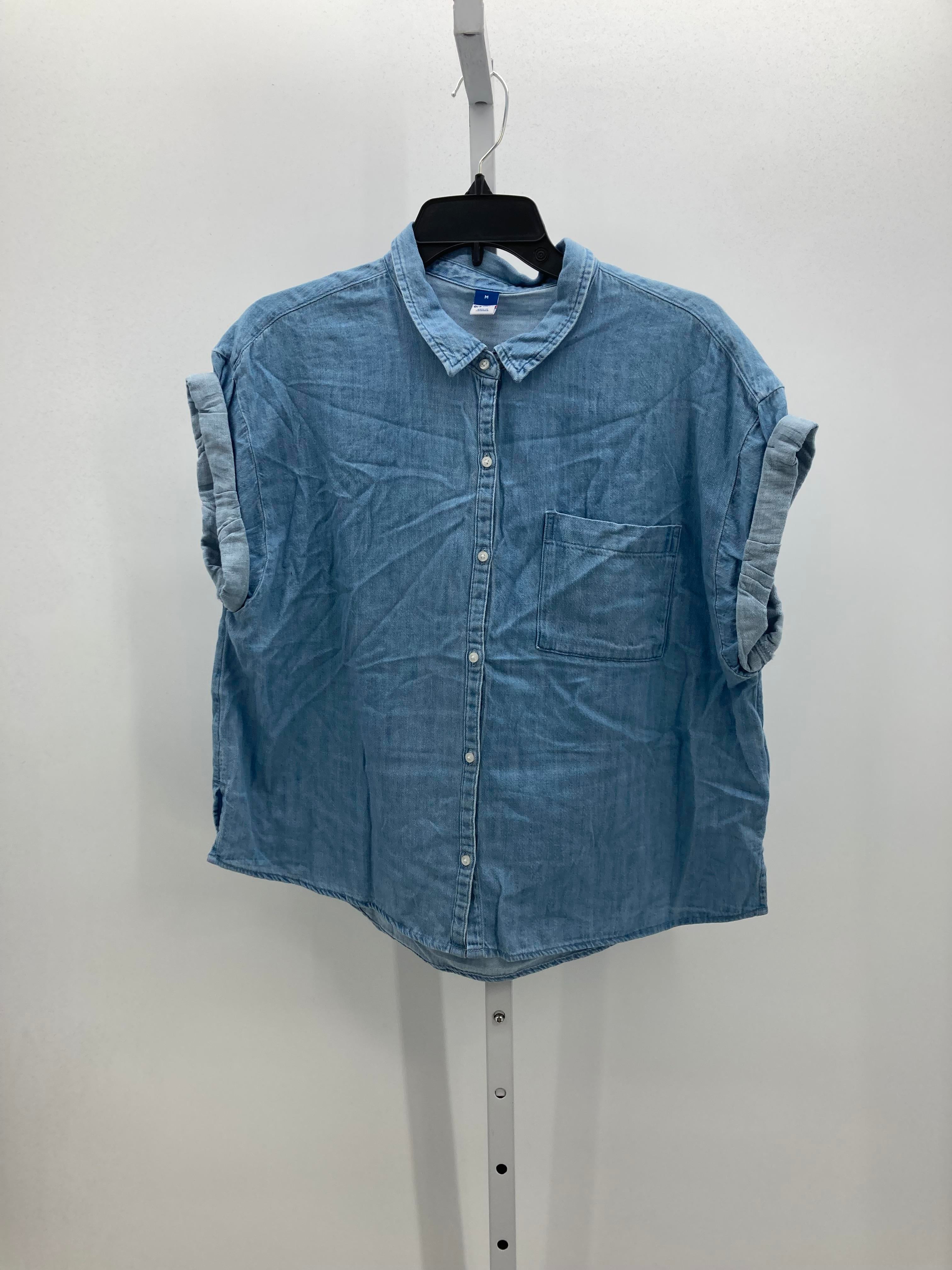 Old Navy Size Medium Misses Short Sleeve Shirt