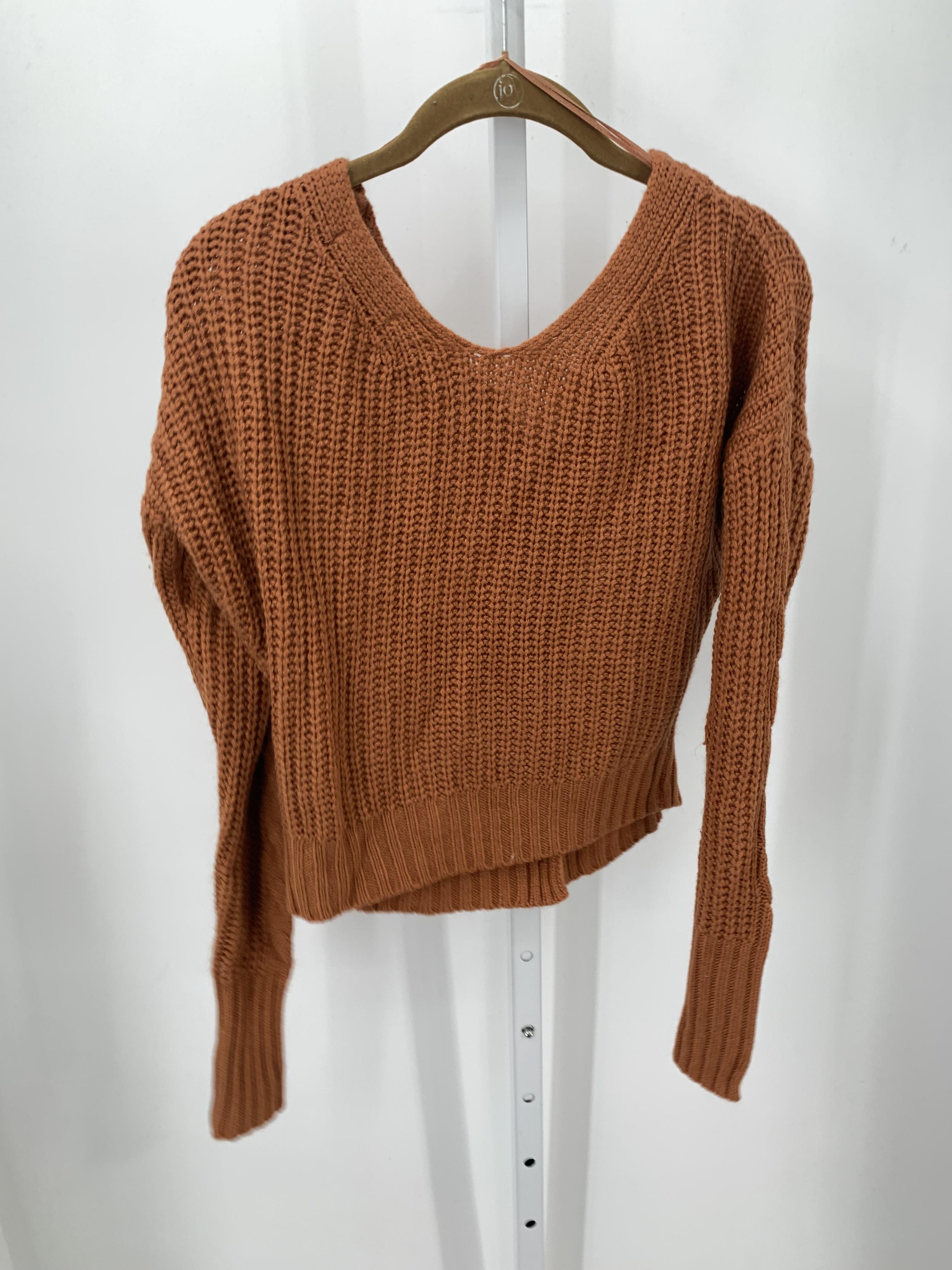 Size Small Juniors Long Sleeve Sweater