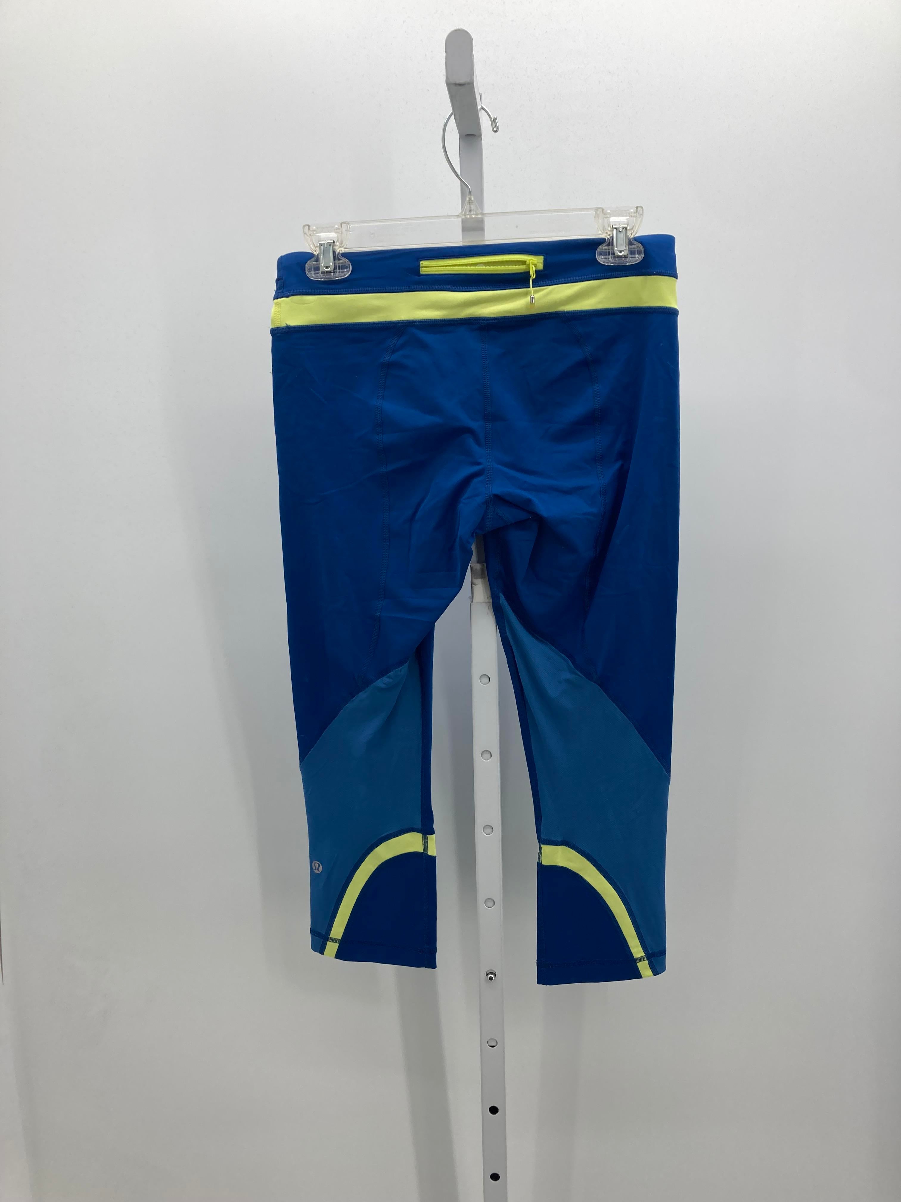 Lululemon Size 8 Misses Capri Pants