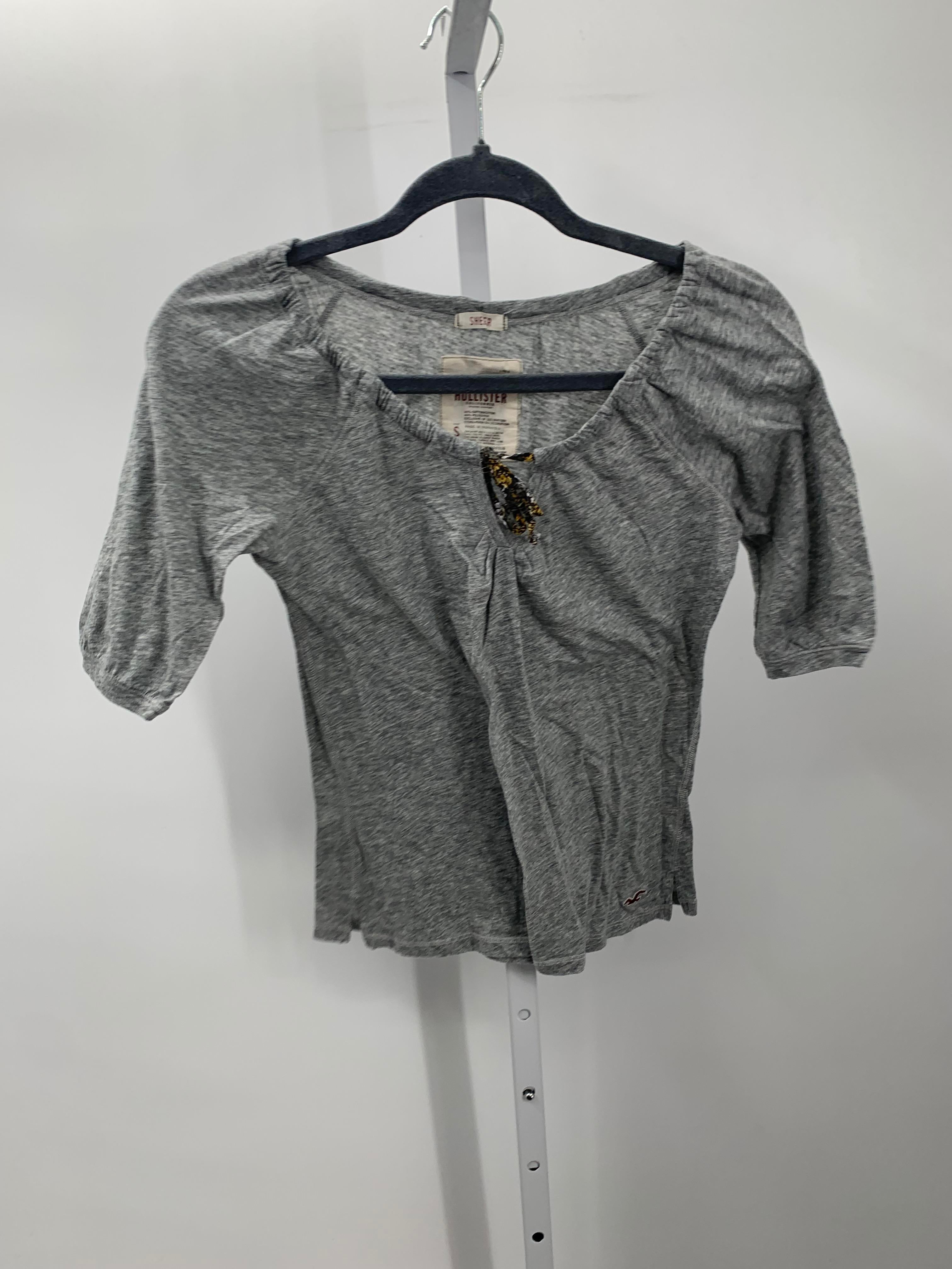 Hollister Size Small Juniors Short Sleeve Shirt