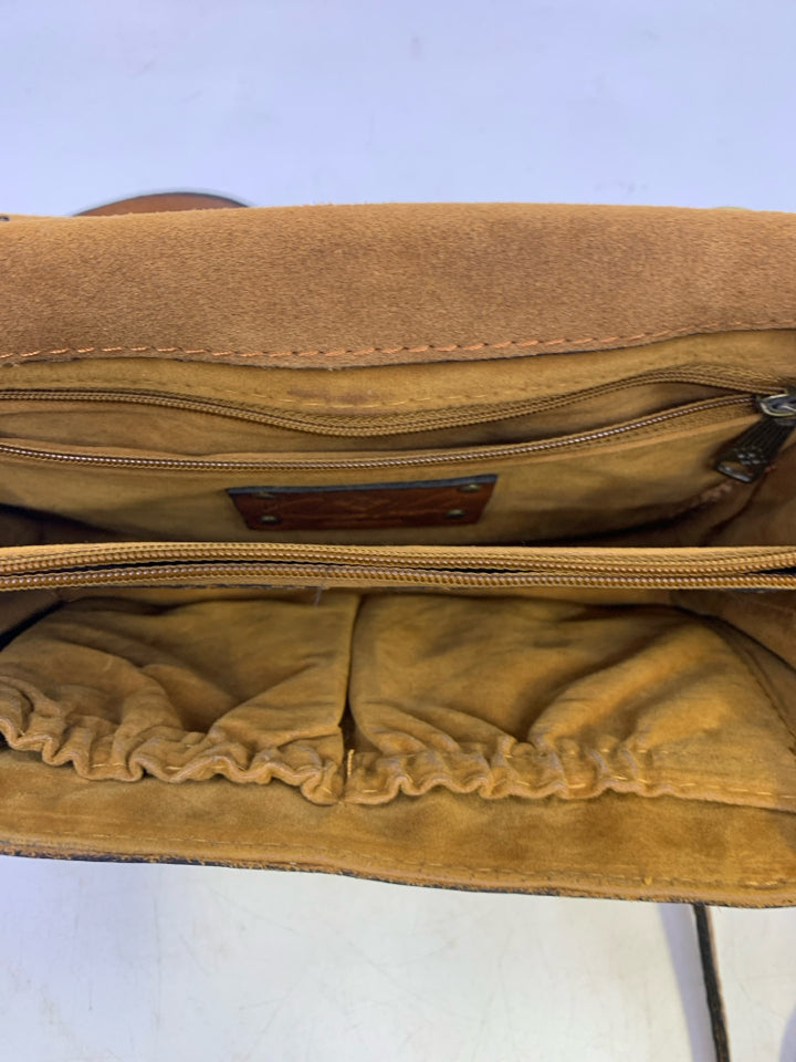 Patricia Nash Lanza Leather Crossbody Purse
