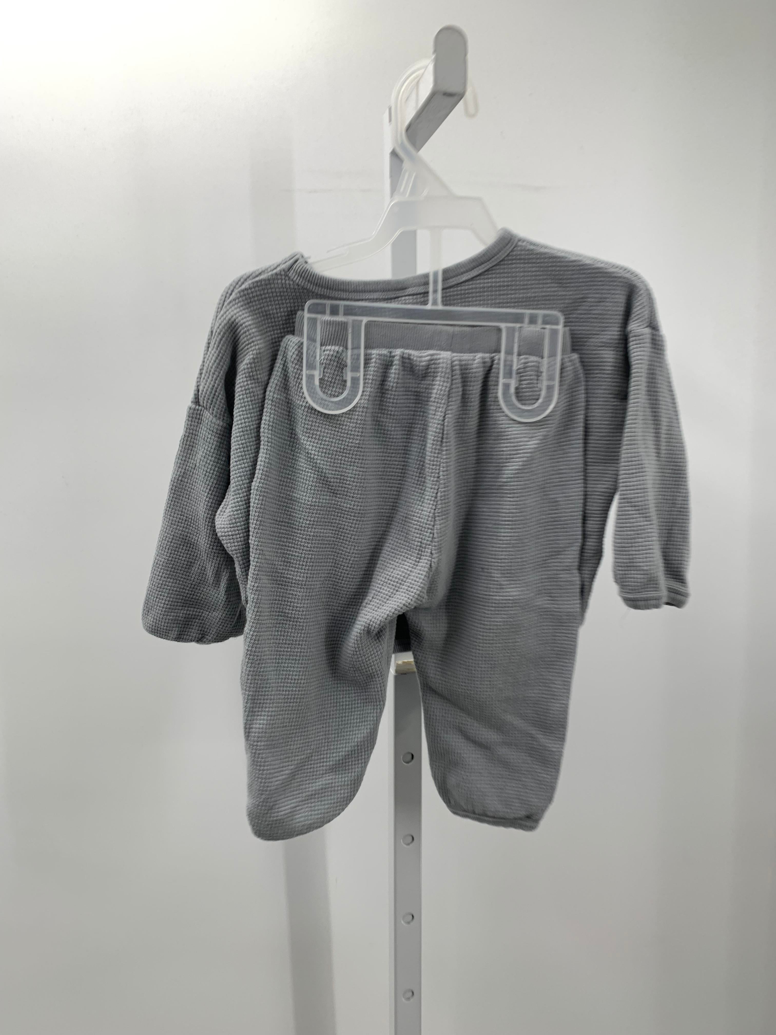 WAFFLE KNIT SHIRT AND PANTS.