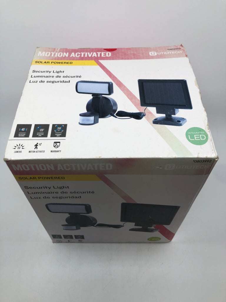 NIB MOTION ACTIVATED SECURITY LIGHT.