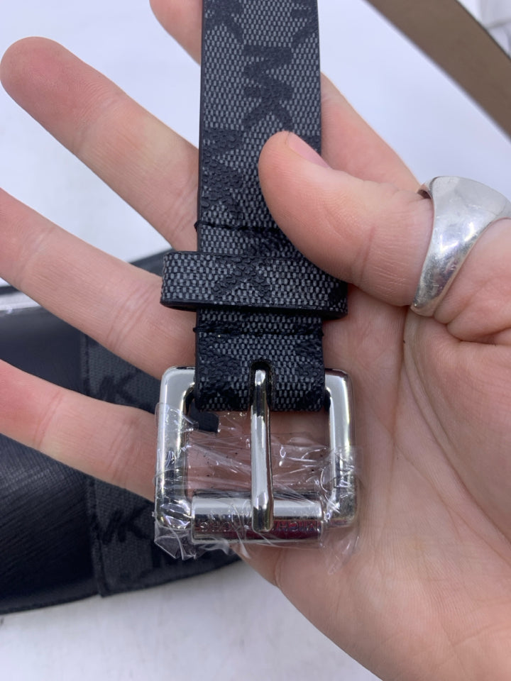 Michael Kors 556137C Belt Bag, L/XL- New