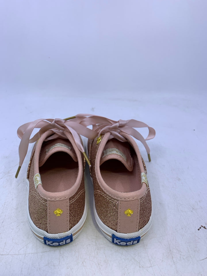 Keds Size 8 Shoes