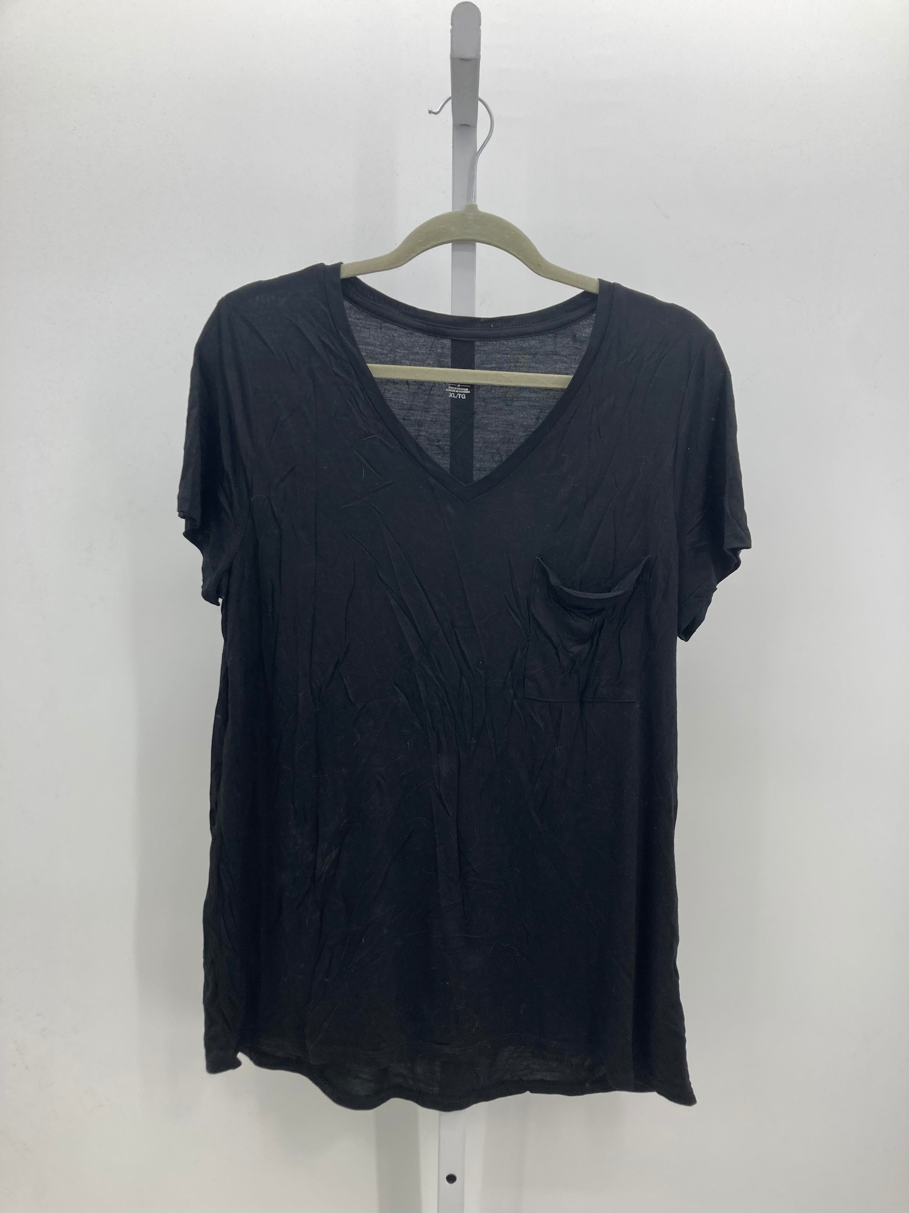 Mossimo Size Extra Large Misses Short Sleeve Shirt