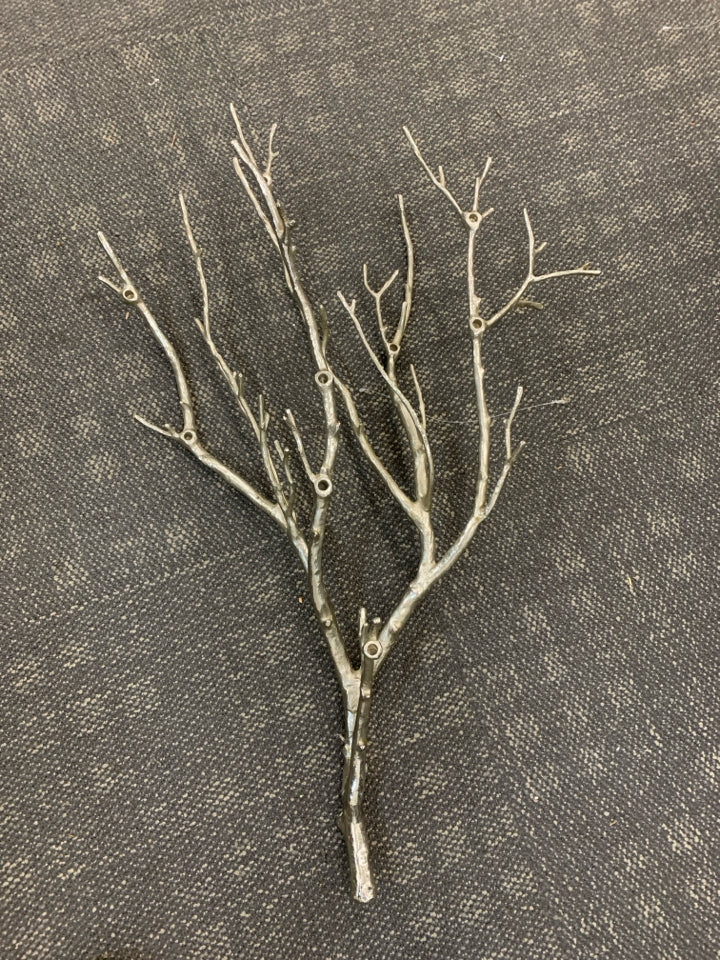 9 SPOT SILVER BRANCH CANDLE HOLDER.