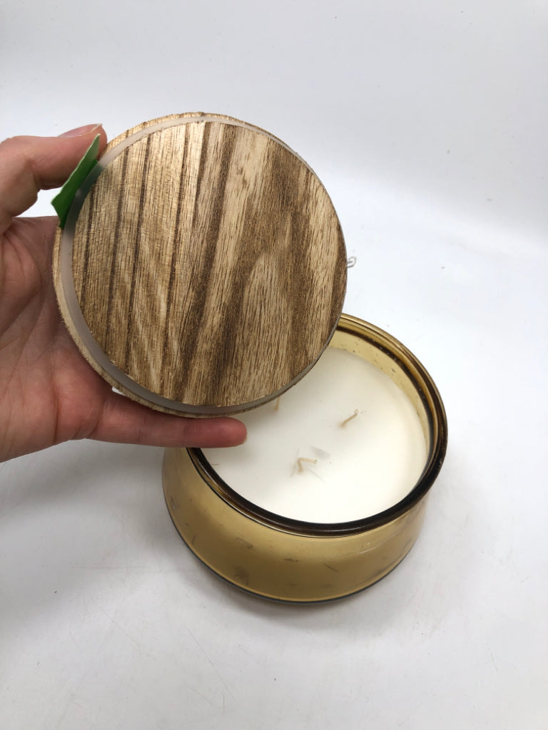 2 WICK SWEET ESPRESSO CANDLE.