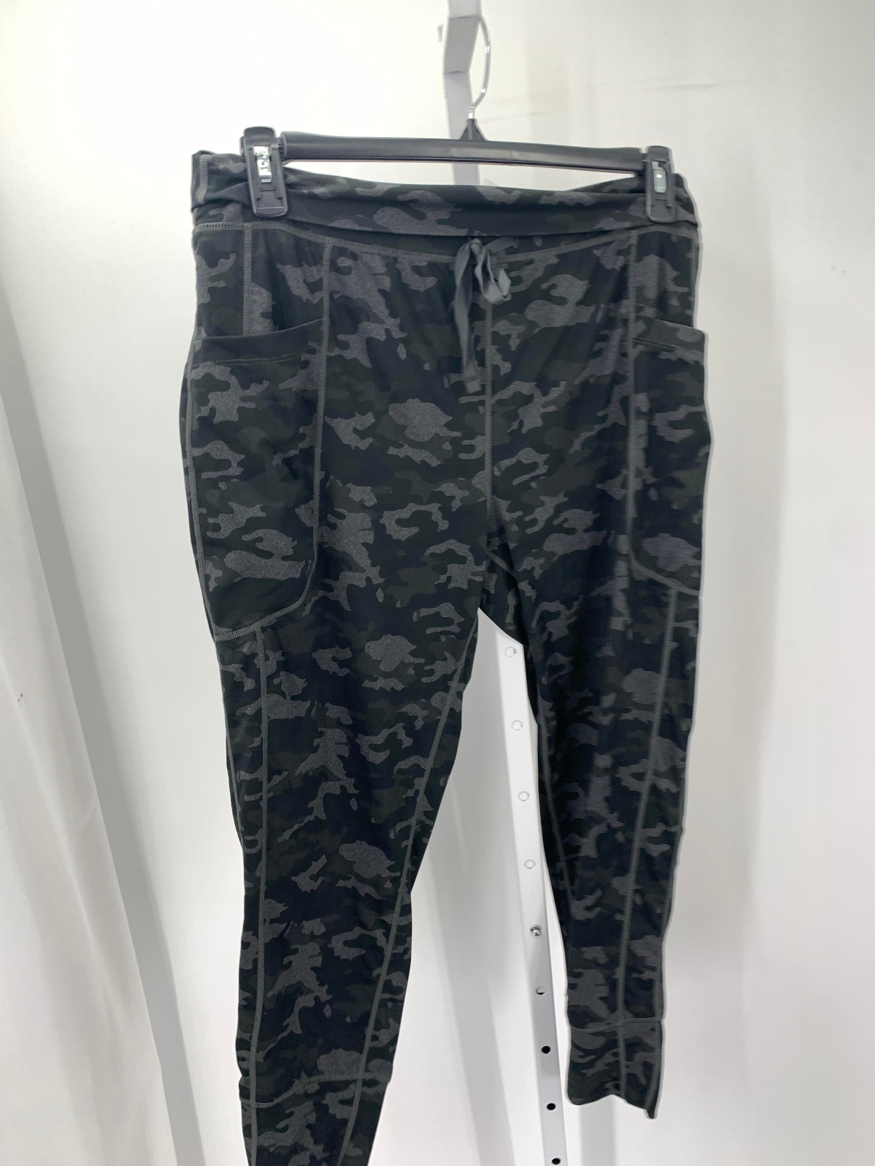 Fabletics Size Extra Large Misses Pants