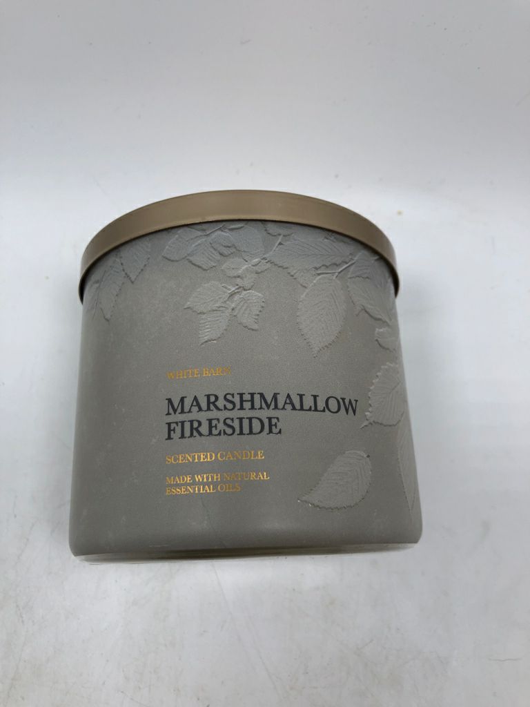 MARSHMALLOW FIRESIDE 3 WICK CANDLE.