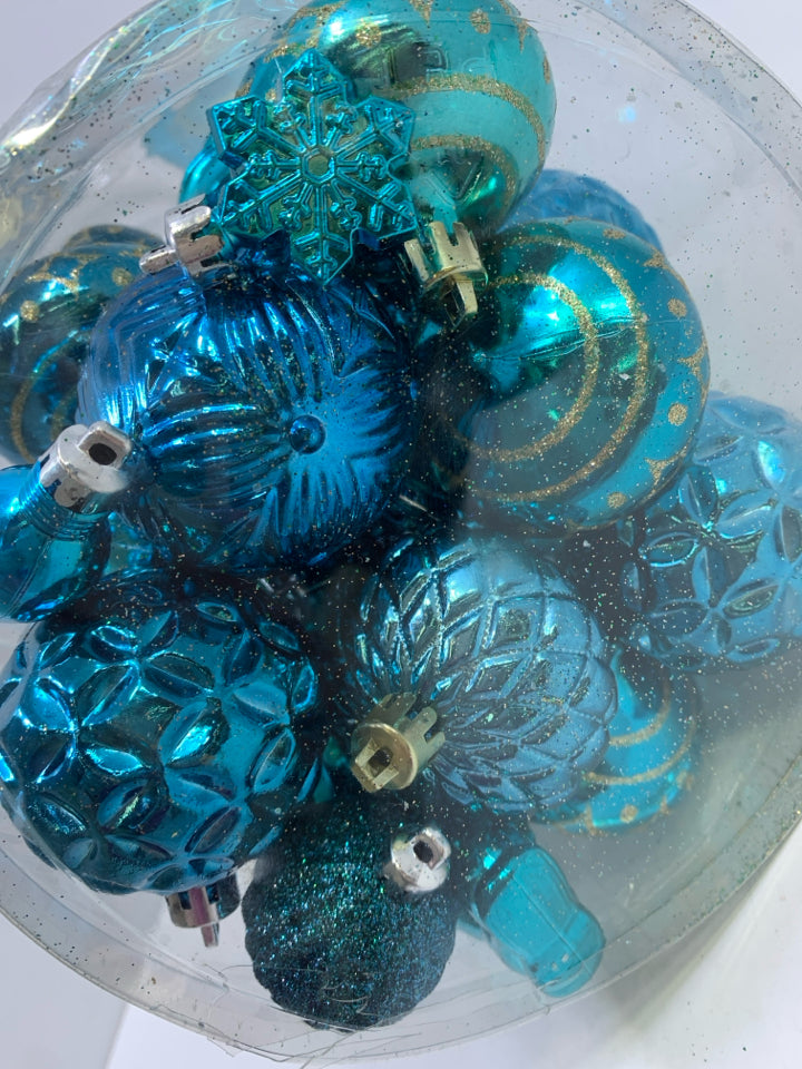 NIP TEAL & GOLD GLITTER PLASTIC ORNAMENTS