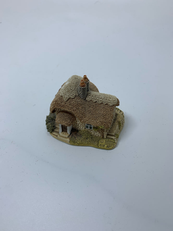 SMALL CHINE COT COTTAGE.