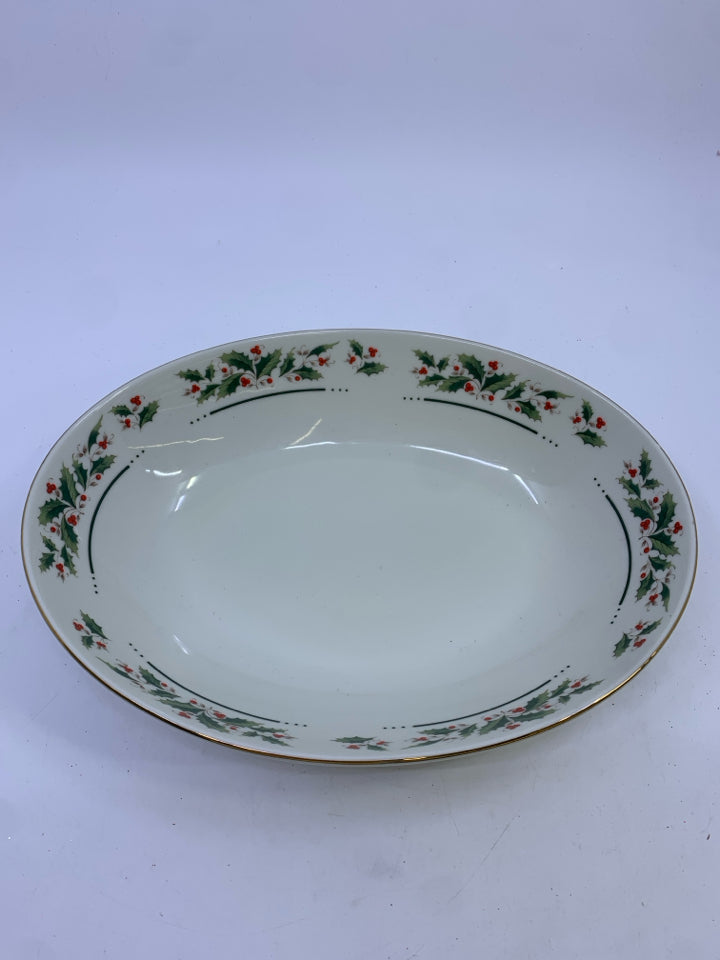 OVAL CREAM HOLLY RIMMED BOWL.