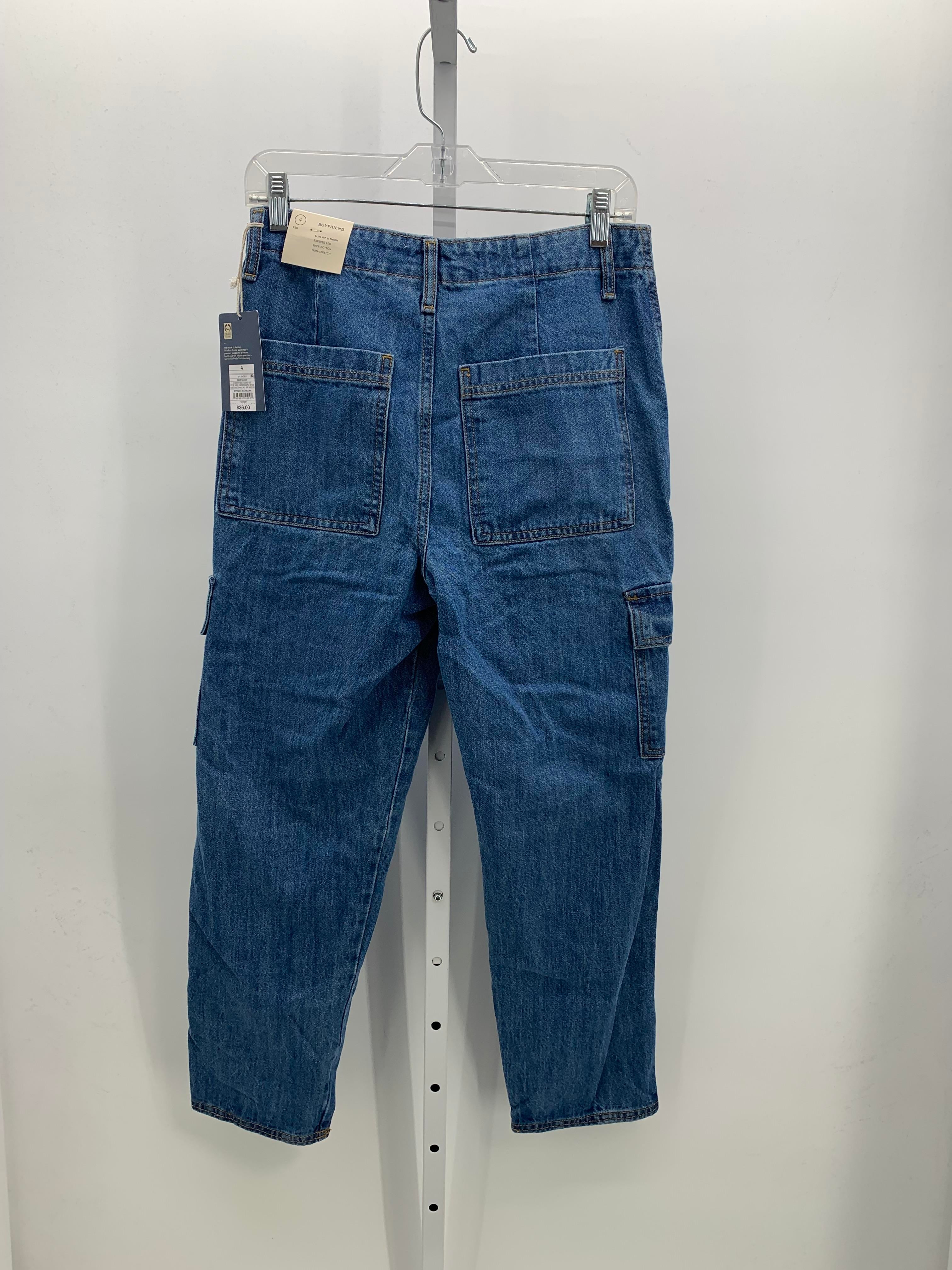 Universal Thread Size 4 Misses Jeans