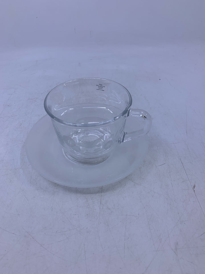 FROSTED PLATE CLEAR CUP W/ HUMMING BIRD.