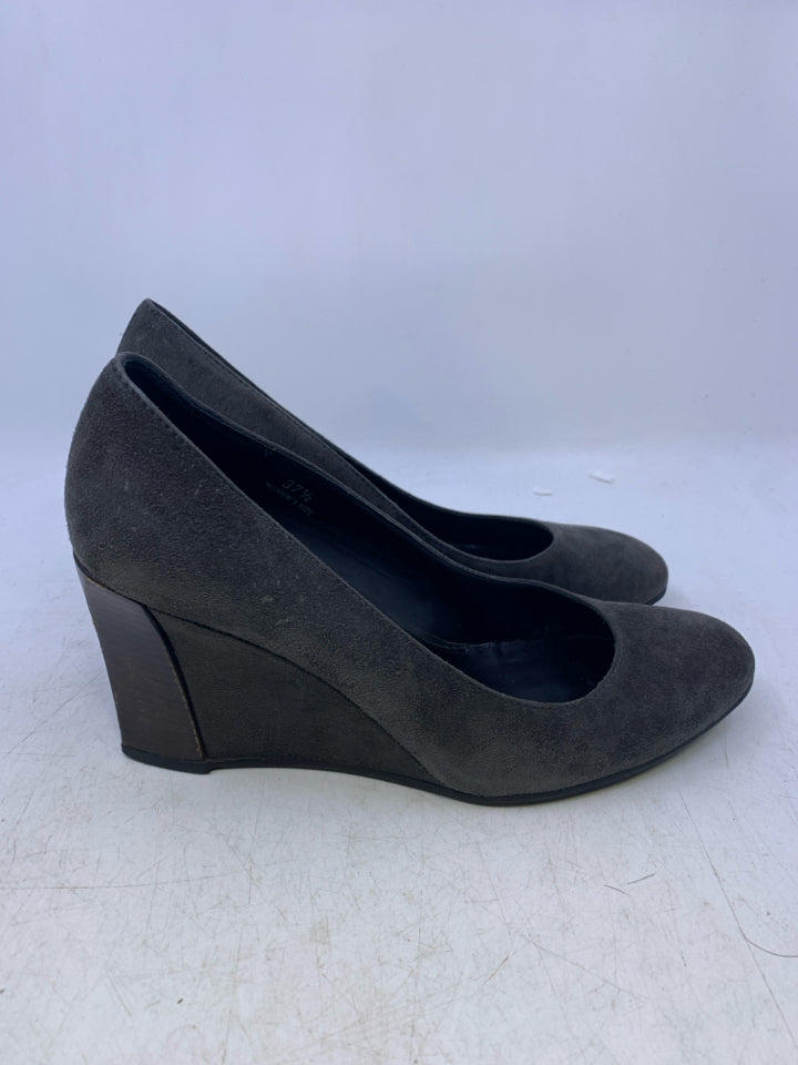 L Shoe Size 6.5 Ladies Shoes