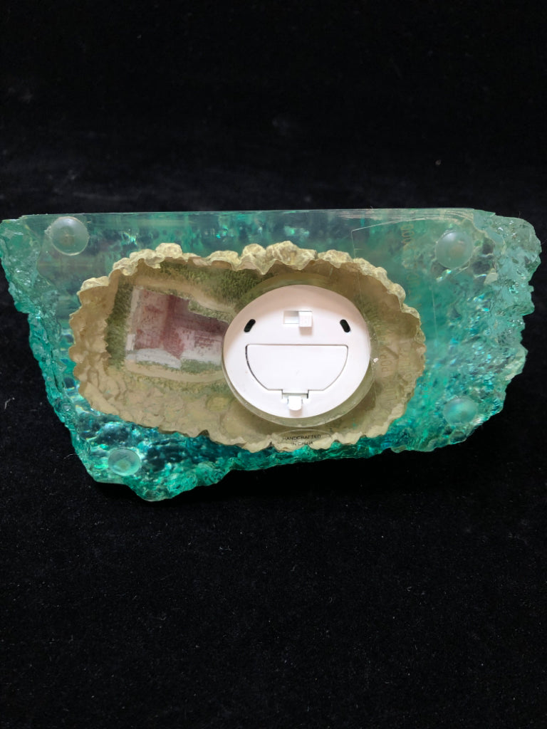 RESIN PORTLAND HEAD MAINE LIGHT HOUSE FIGURE.