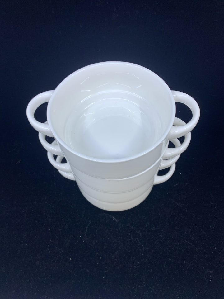 4 STACKABLE SWEESE SOUP BOWLS W HANDLES.