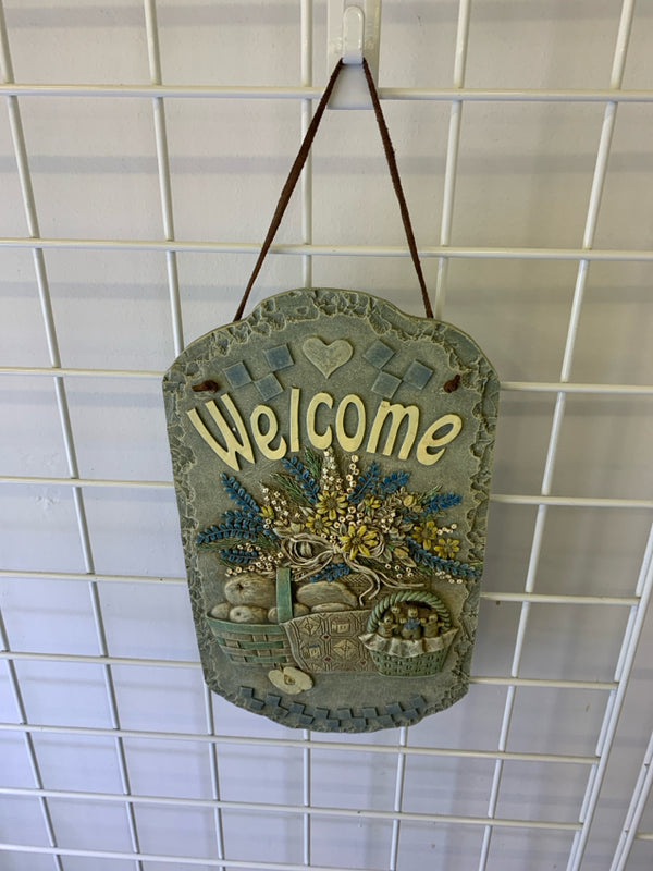WELCOME RESIN WALL PLAQUE.