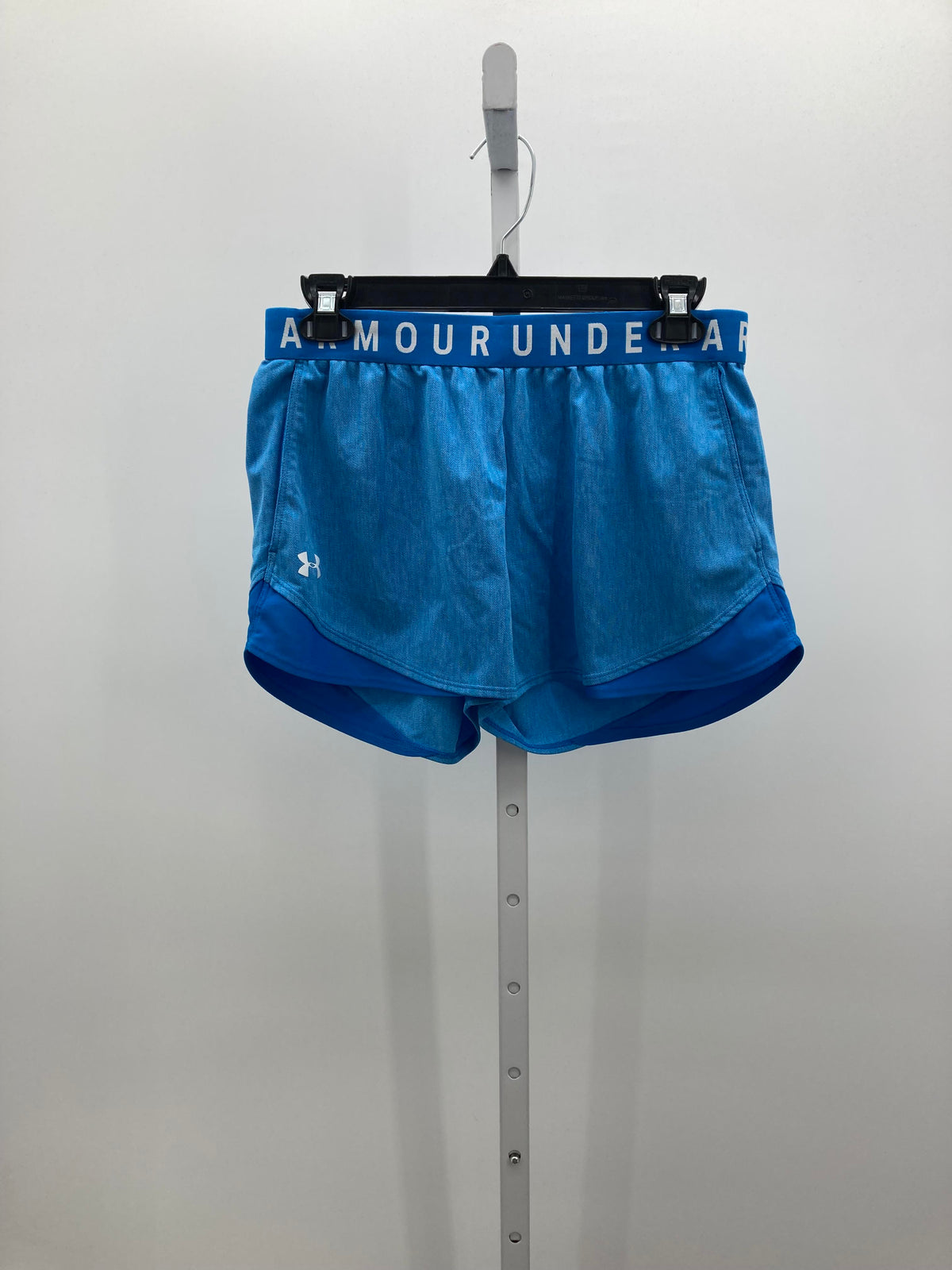 Under Armour Size Medium Misses Shorts