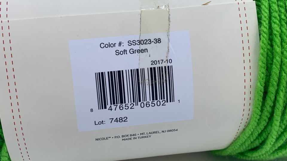SOFT GREEN YARN.