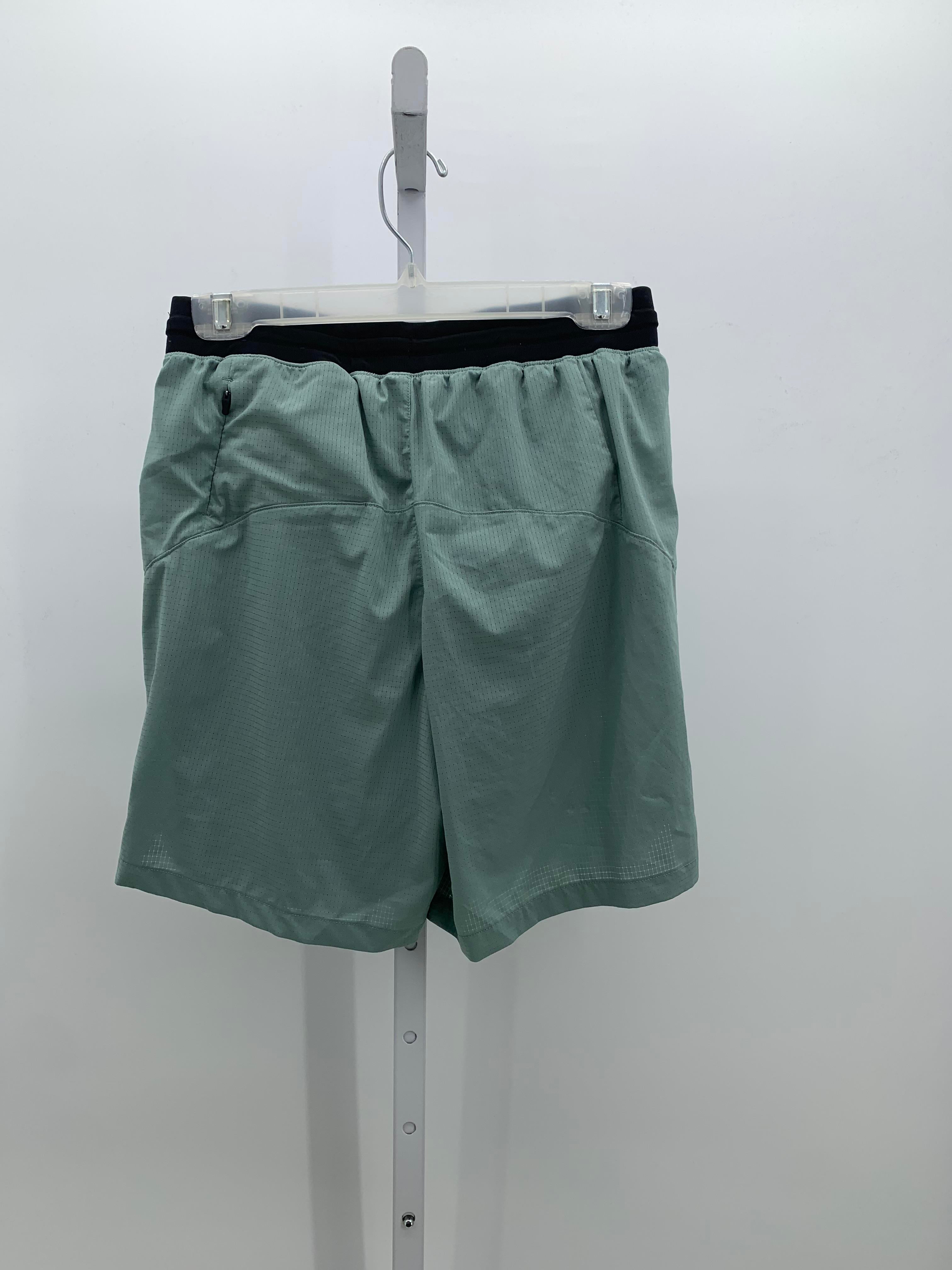 ACTIVE WEAR