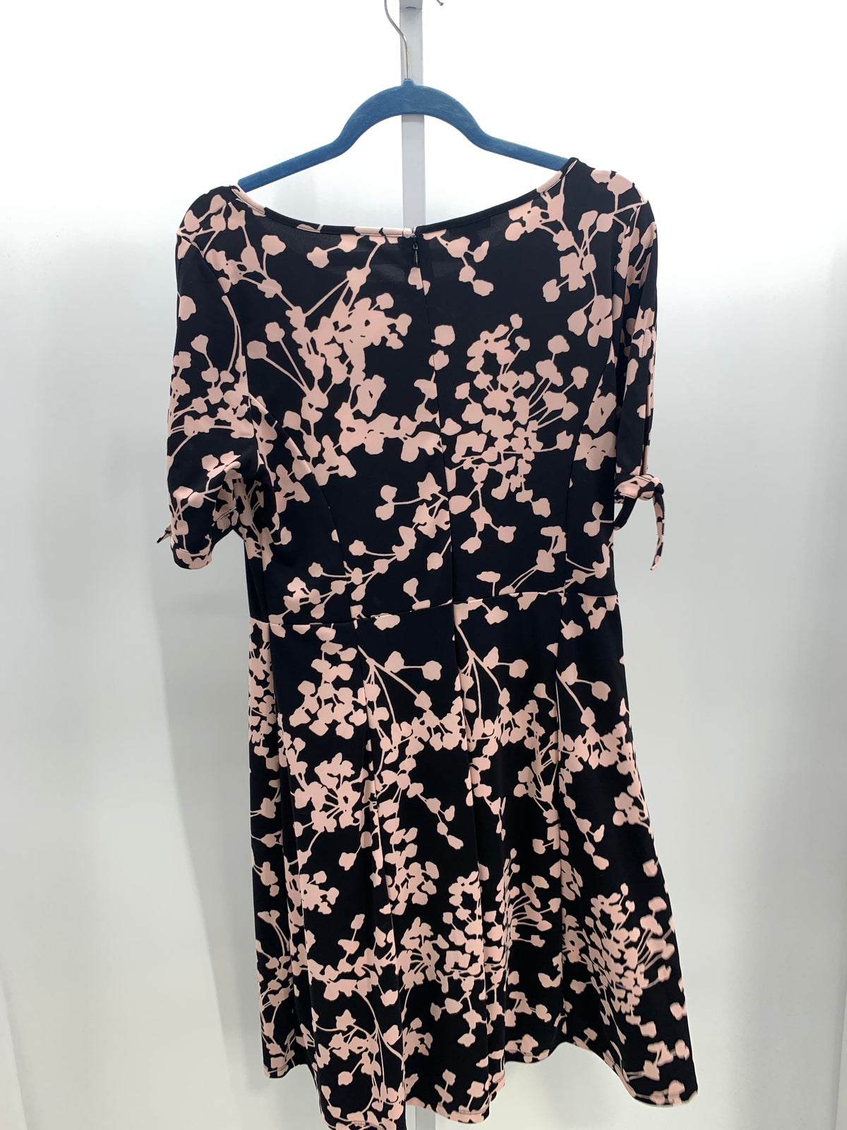 Talbots Size Large Misses Short Sleeve Dress