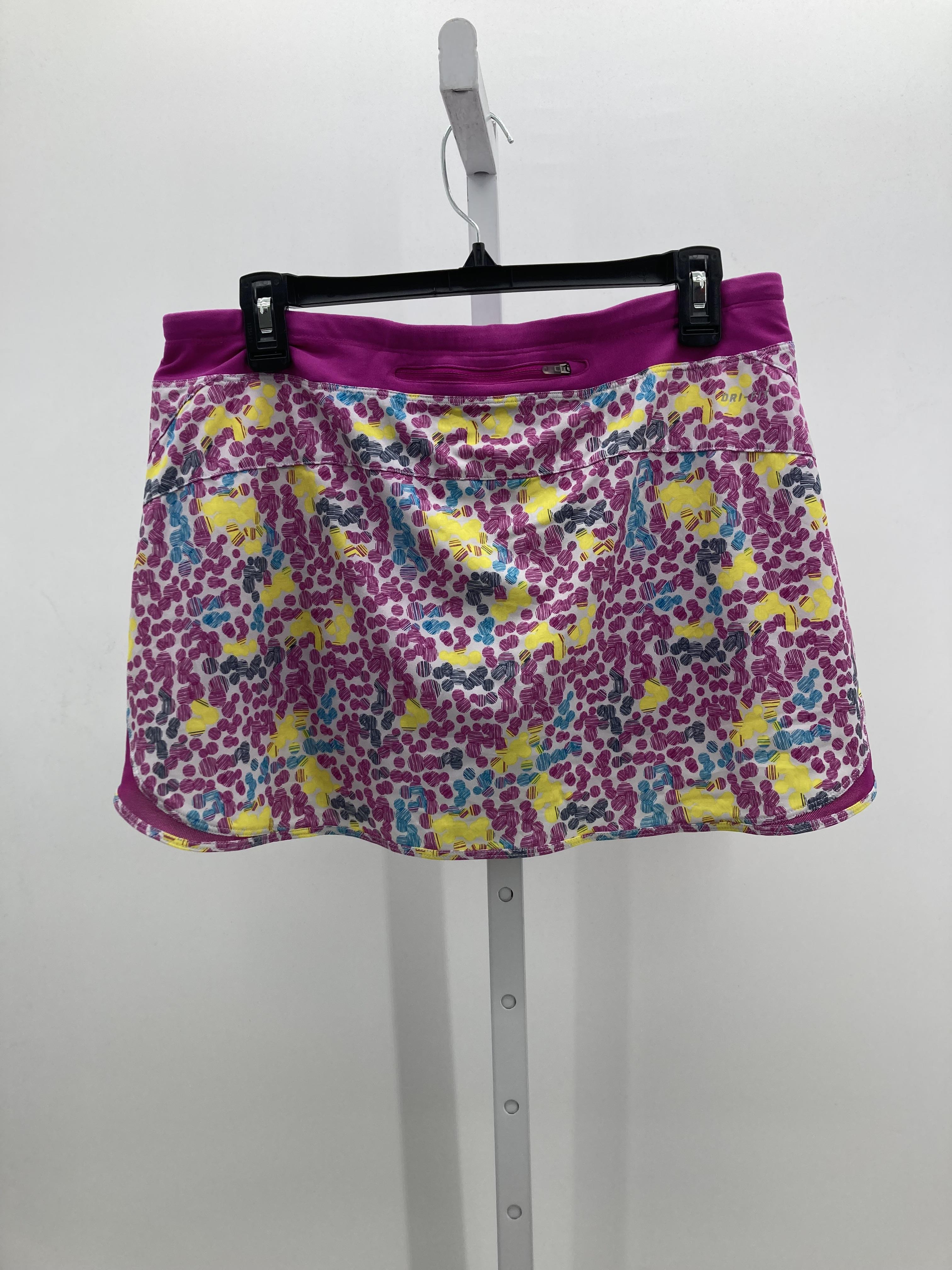 Nike Size Large Misses Skirt