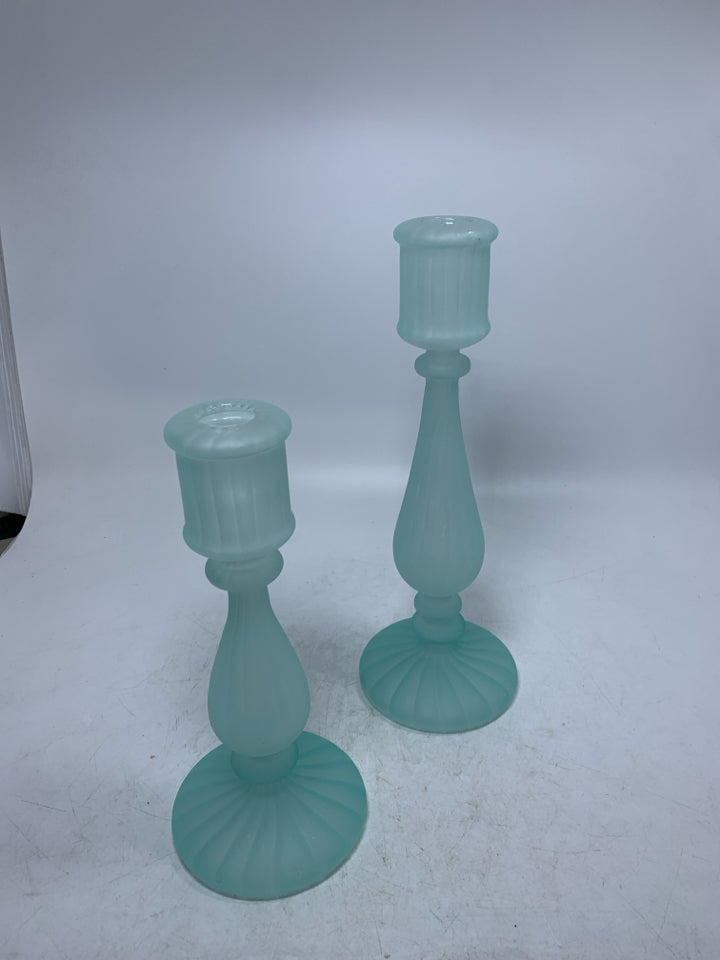 2 LIGHT BLUE THIN GLASS TAPERED CANDLES HOLDERS.