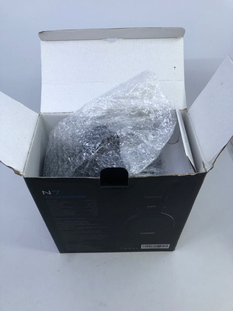 NIB NUBWO N7 GAMING HEADPHONES.