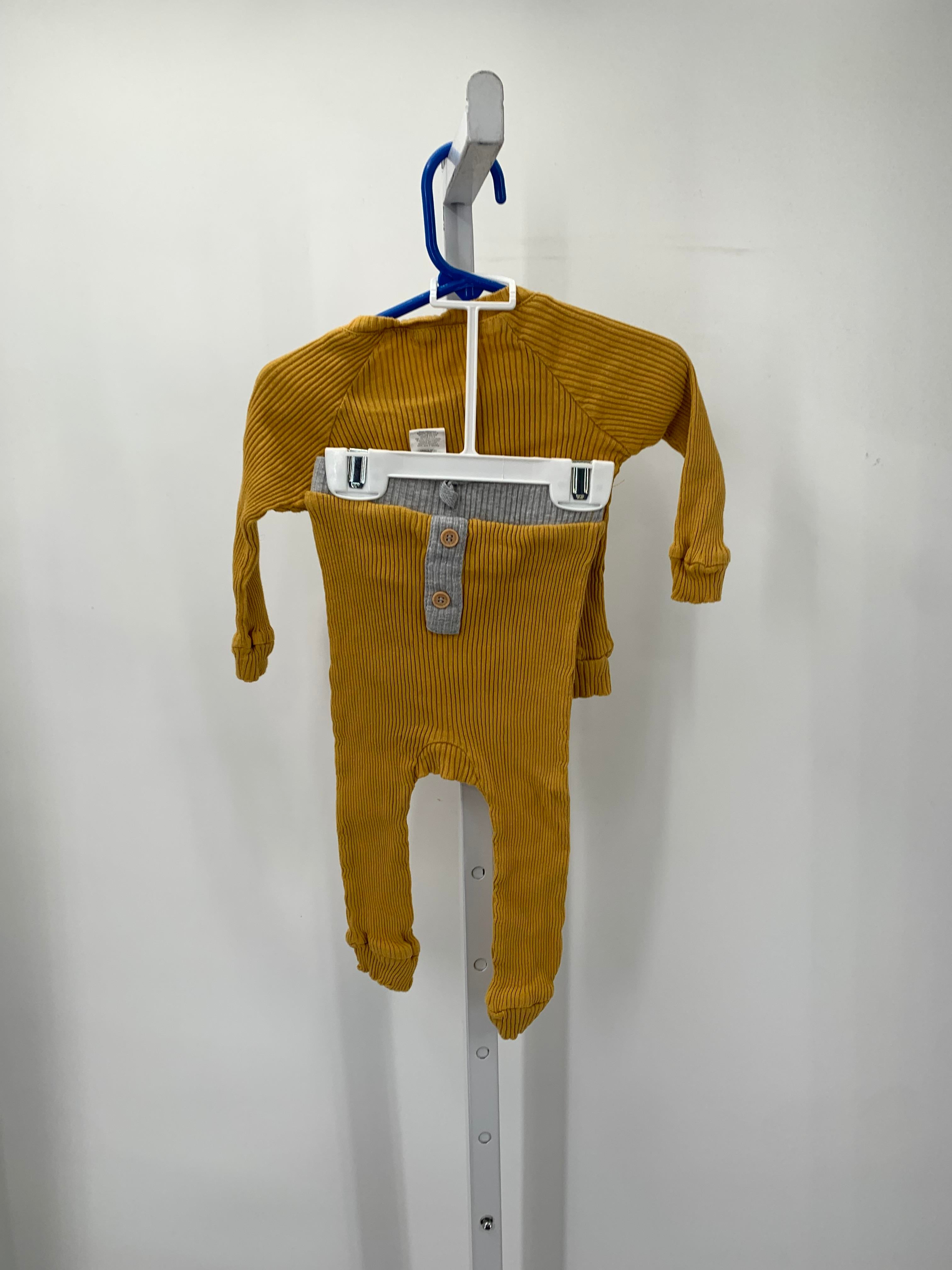 RIBBED TOP AND PANTS