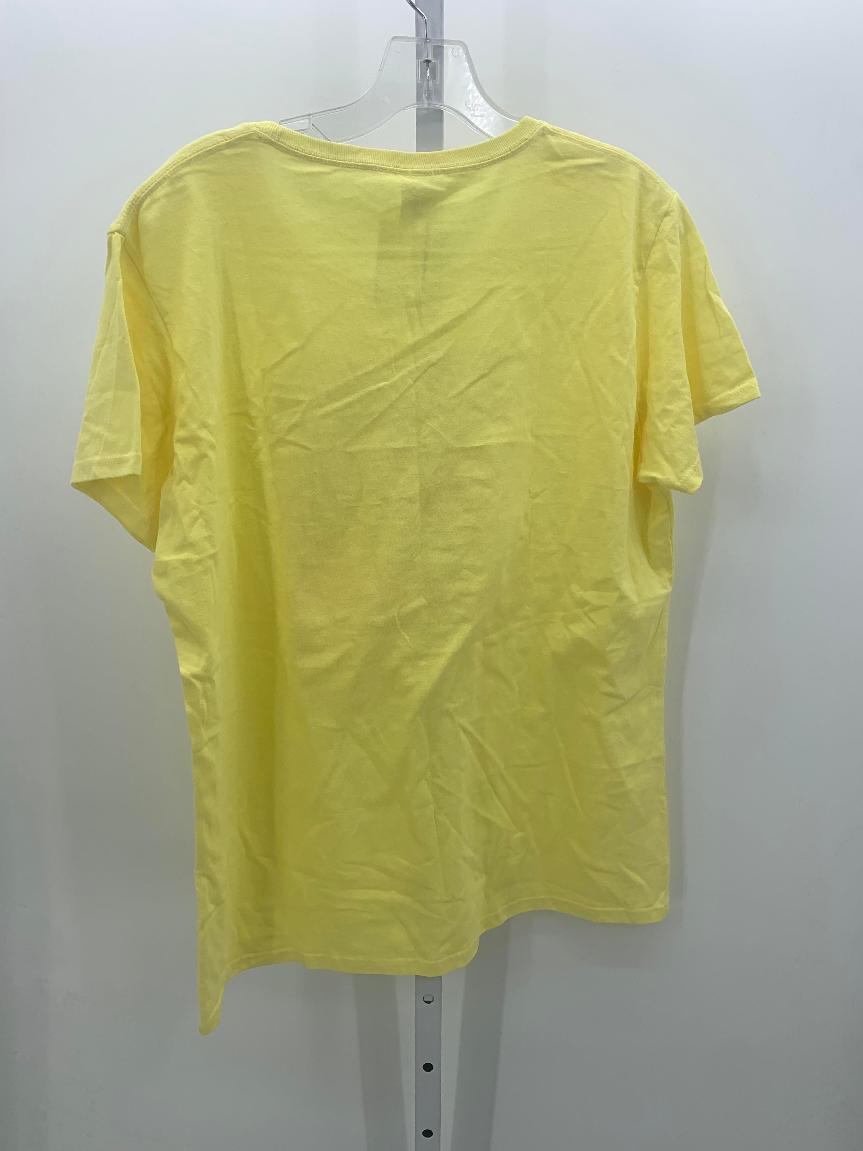 Gildan Size Extra Large Misses Short Sleeve Shirt