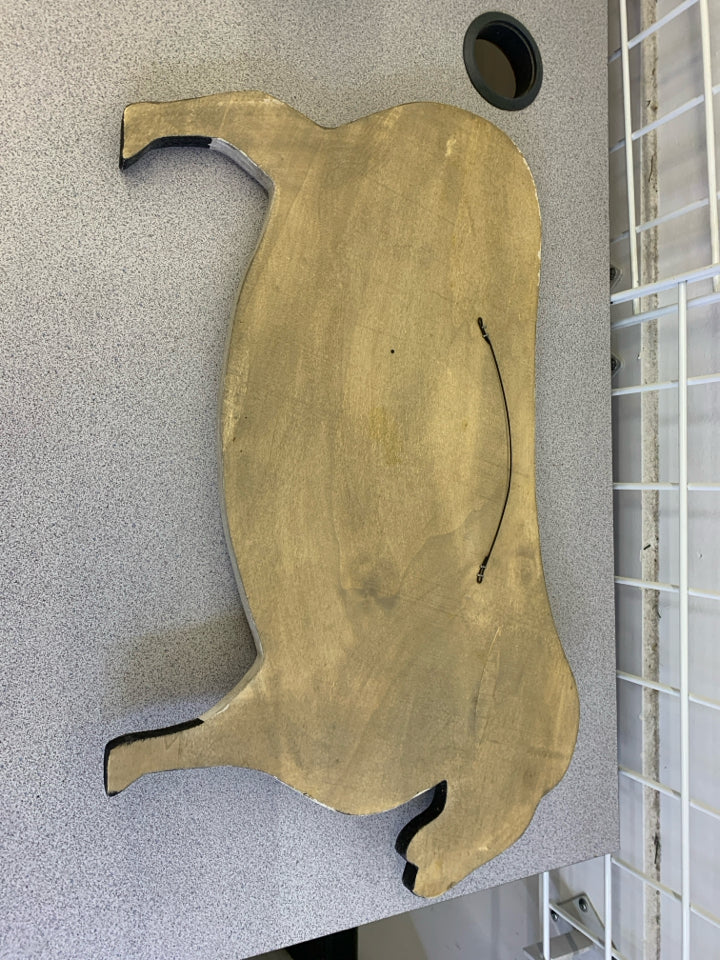 WOOD SHEEP AMERICAN MILLS WALL ART.