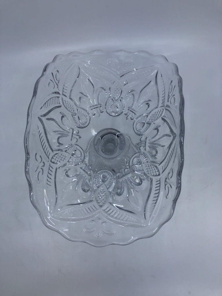 VTG FOLDED EDGE COMPOTE CANDY DISH.
