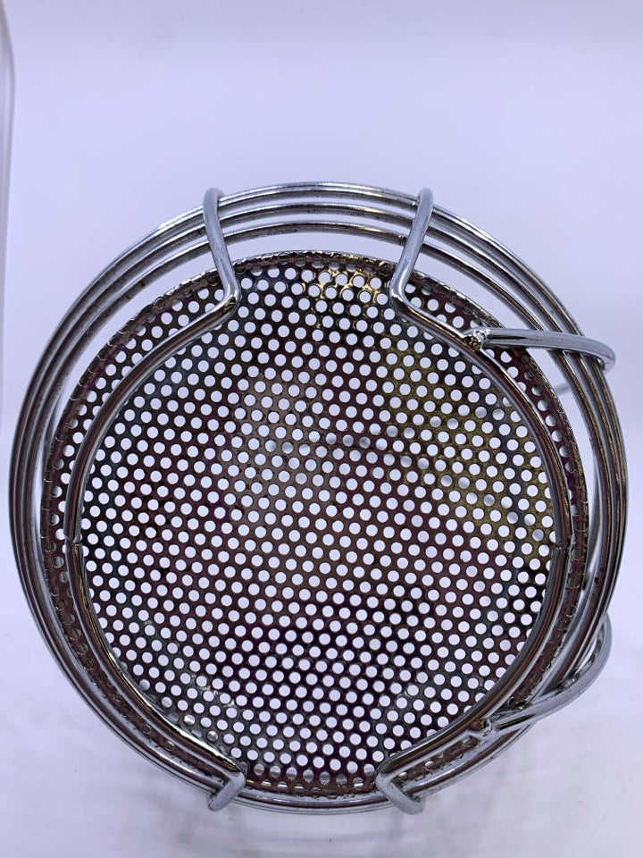 SILVER METAL FRUIT BASKET W BANANA HOOK.