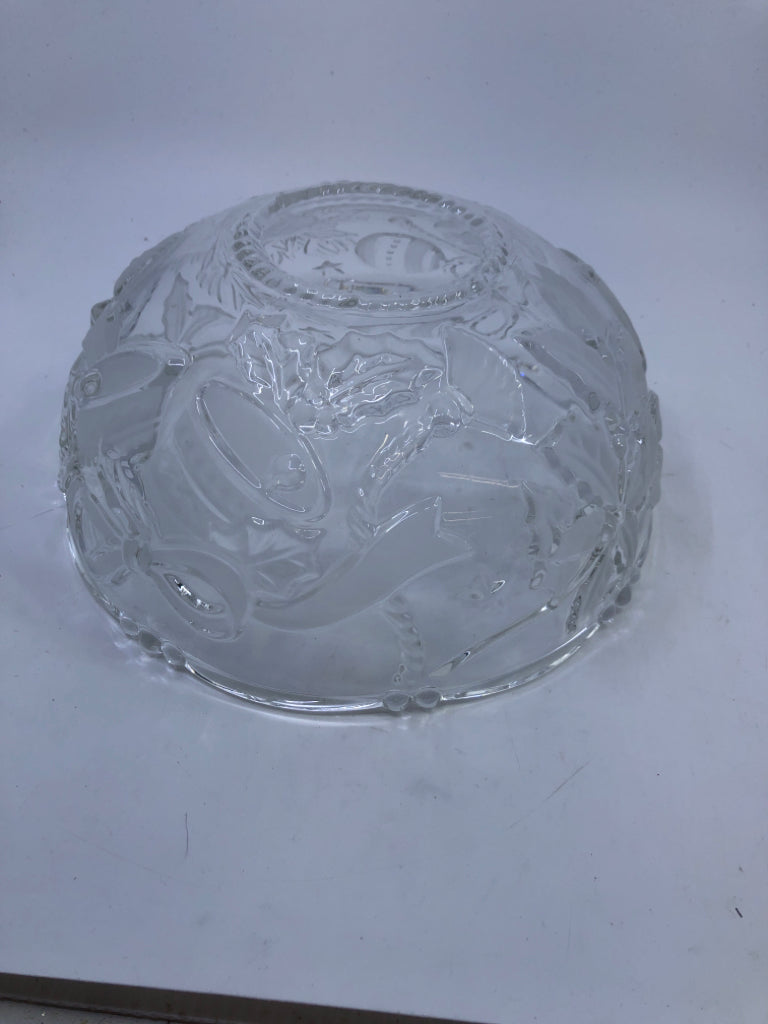 HOLIDAY FROSTED GLASS SERVING BOWL.