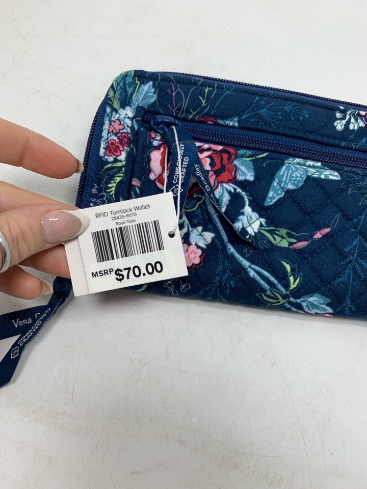 Vera Bradley RFID Turnlock Wallet in Rose Toile- New With Tags