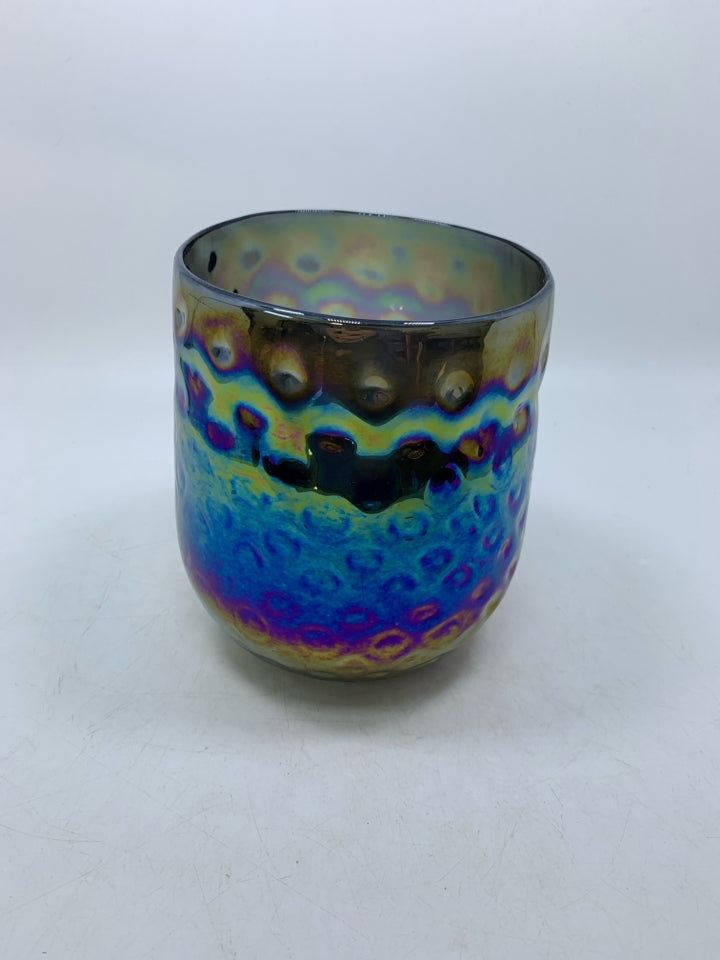 IRIDESCENT THUMBPRINT GLASS VASE.
