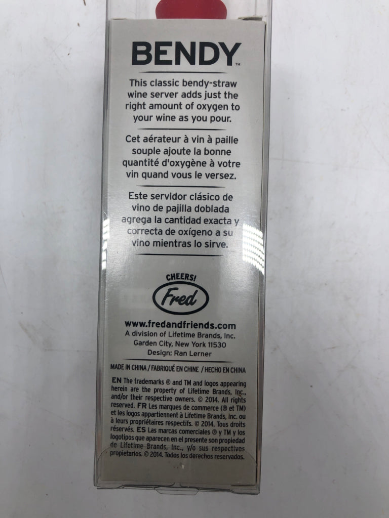 NIP BENDY STRAW WINE AERATOR.