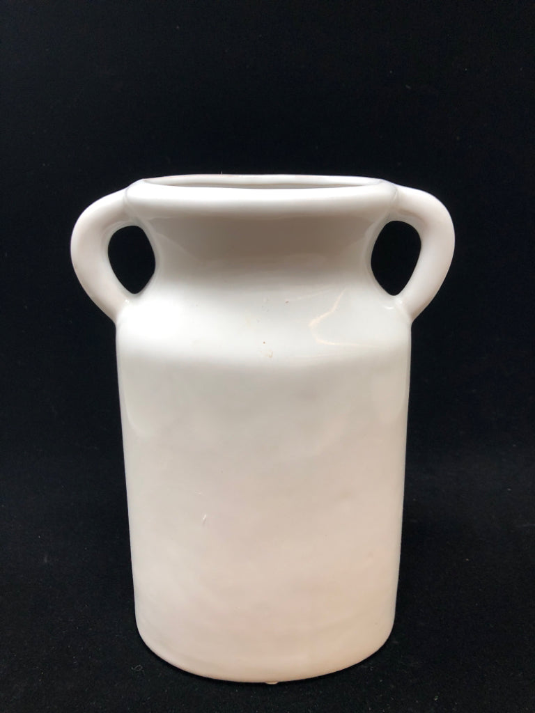 FARMHOUSE STYLE "L" VASE.