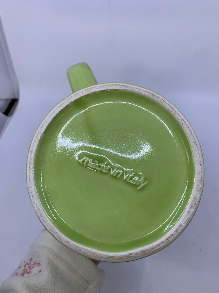 WIDE MOUTH EMBOSSED TOP PITCHER/ VASE.